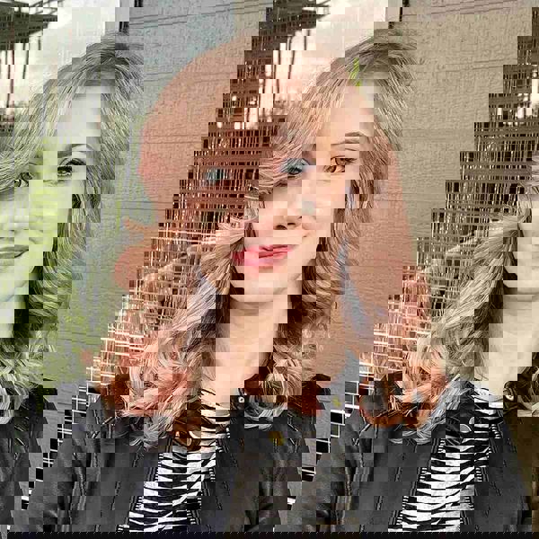 Grzywka na bok Grzywka na bok