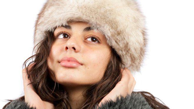 Czapka na zimę chroniąca fryzurę